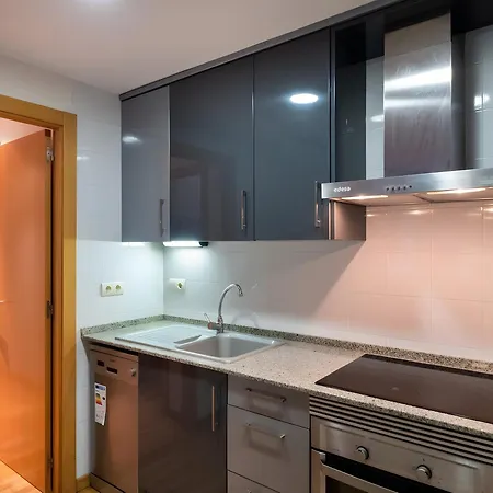 Appartamento 2 Bedroom In Maragall Barcellona