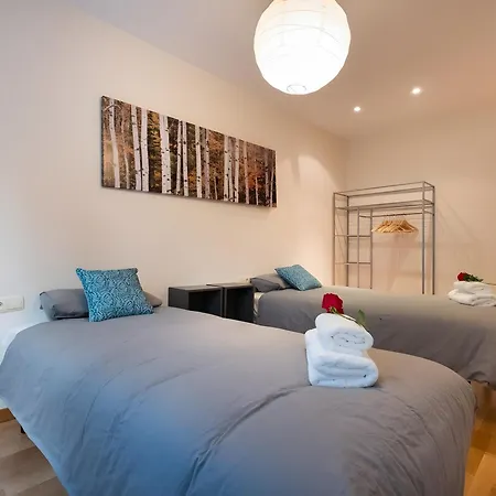 2 Bedroom In Maragall * Barcellona