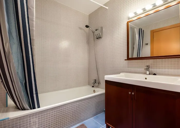 2 Bedroom In Maragall *