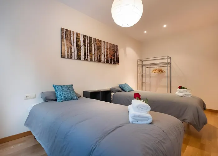 2 Bedroom In Maragall * Barcellona